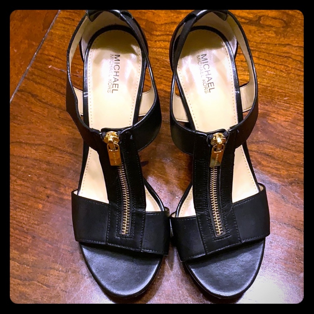 Michael Kors shoes. Black. Size 7.5 with 4.5" heel